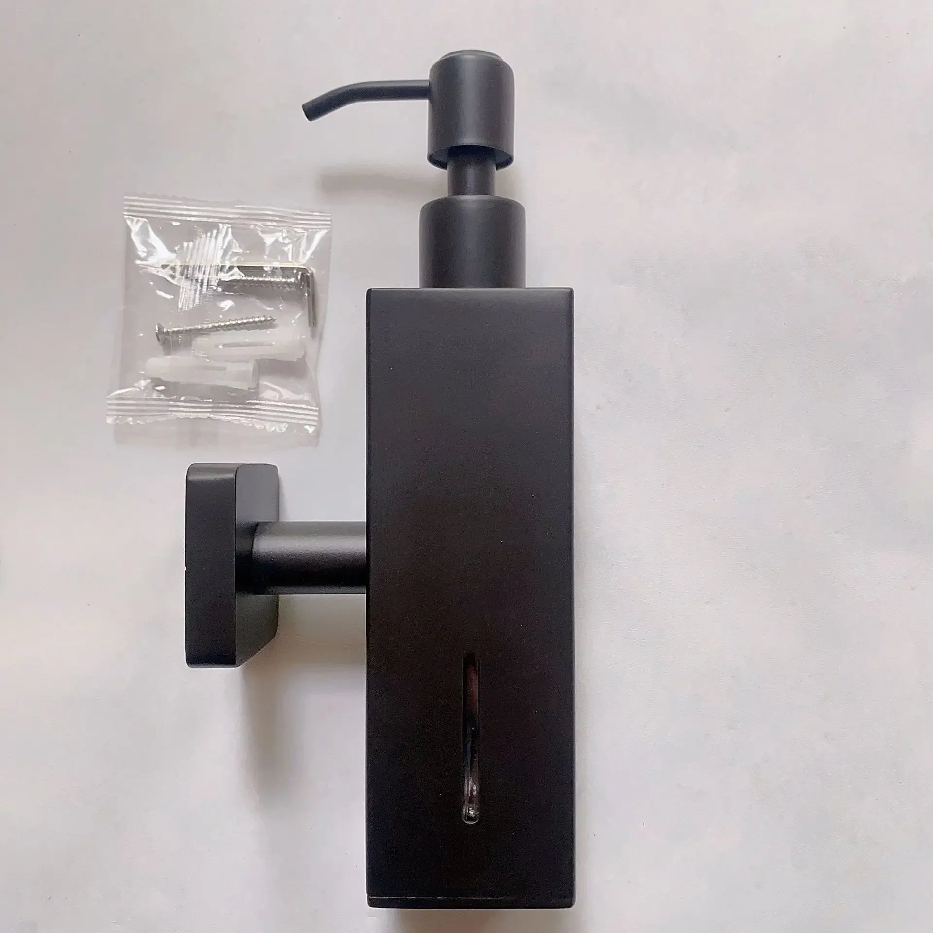 Distributeur de savon mural pour salle de bain moderne - Focett