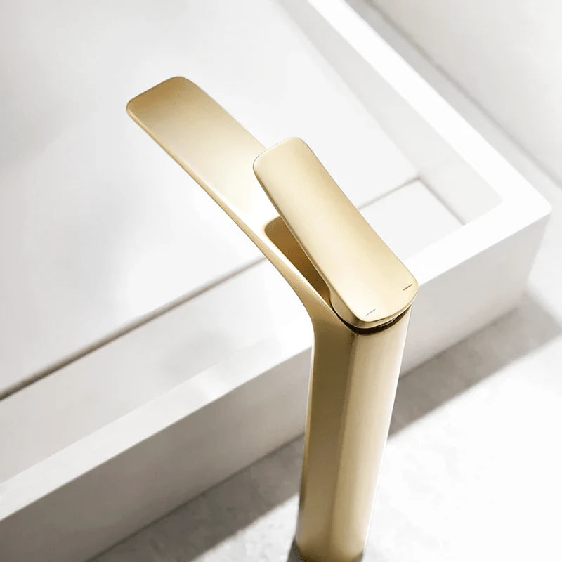 Mitigeur haut salle de bain gris brossé design – ergonomie optimale, résistance durable et style élégant - Focett