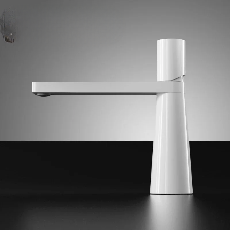 Mitigeur salle de bain noir contemporain – mitigeur compact avec poignée ergonomique et jet doux