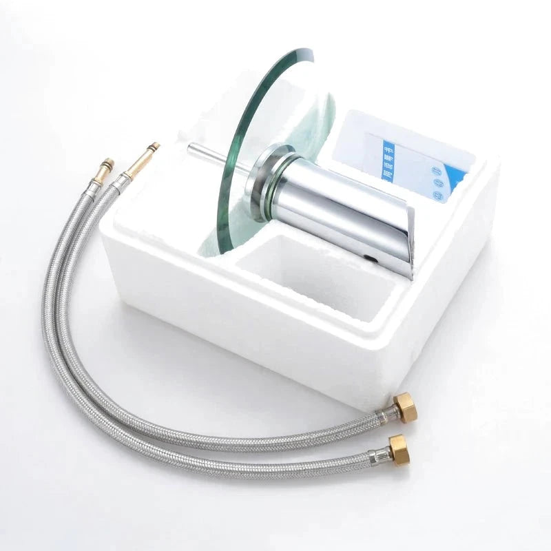 Mitigeur de lavabo noir cascade en verre – laiton massif, jet visuel apaisant et finition chromée brillante - Focett