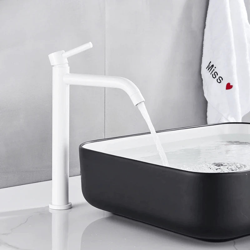 Robinet mitigeur lavabo compact en chrome poli – contrôle fluide de la température et montage facile - Focett